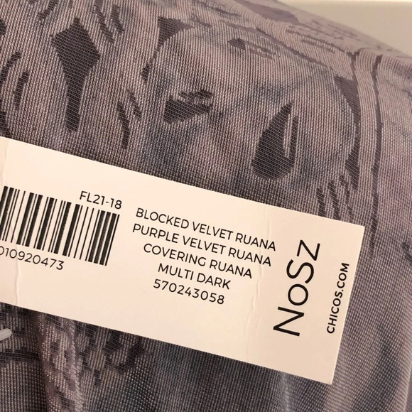 NWT Chicos Velvet Ruana Floral Butterfly Wrap New - Picture 14 of 14